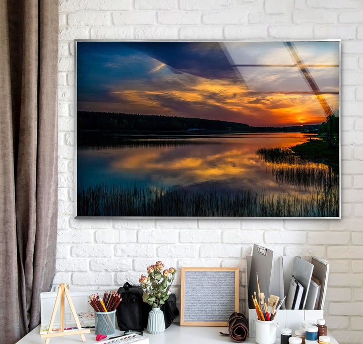 Tranquil Golden Twilight: This captivating landscape art print on glass perfectly captures the peaceful moment when twilight meets the water, creating a serene atmosphere in any space.







