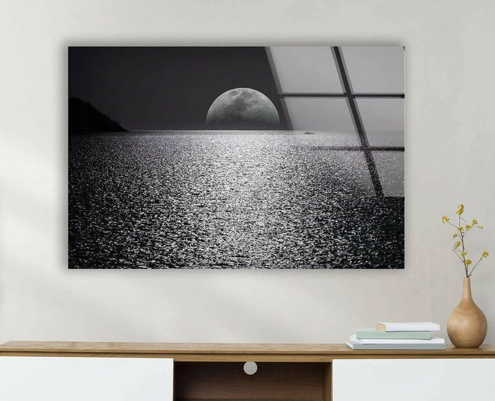 Tranquil Moonlit Waters – A High-Definition Coastal Wall Art
